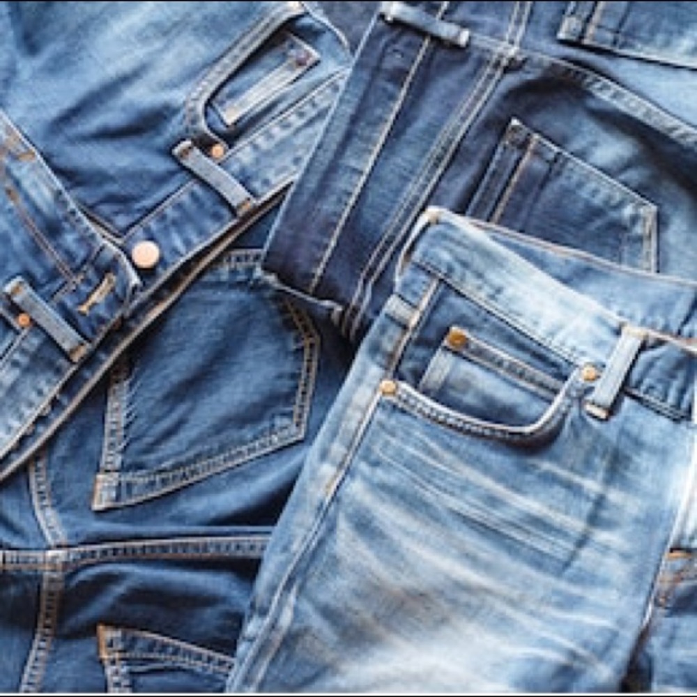 Make offer on pants bundle!!!!